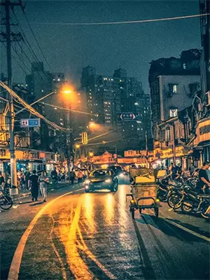 为家付出所有换来的却是伤痕累累